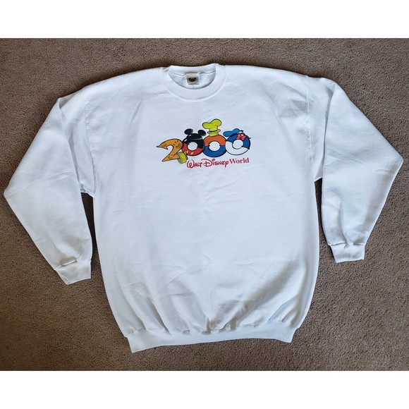 walt Disney World Other - Vintage 2000 Walt Disney World Catalog USA Made Unisex Sz XL White Sweatshirt